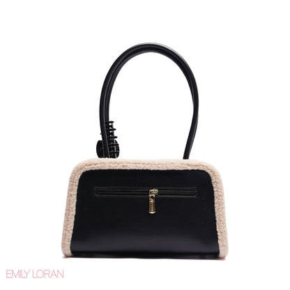 ELEGANT HANDBAG HREAT ENGRAVE WITH TEDDYBEAR CHARM - MEDIUM