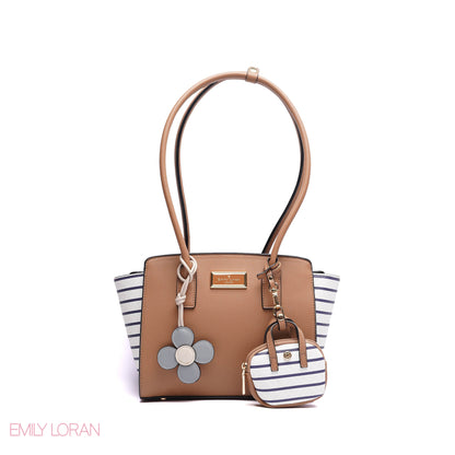SHOULDER BAG SOFT LEATHER WITH SIMPLE CHARM AND TAGGER POUCH - MEDIUM