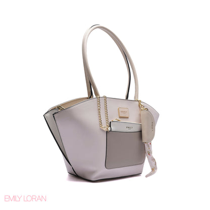 EXPANDABLE SHOULDER BAG WITH POUCH